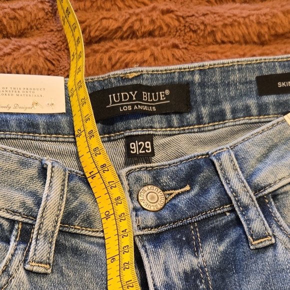 Judy Blue Skinny Fit Light Blue Distressed Jeans - Picture 2 of 6